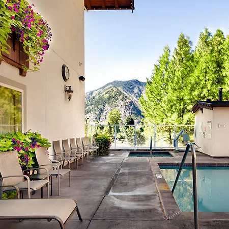 Bavarian Lodge-2
